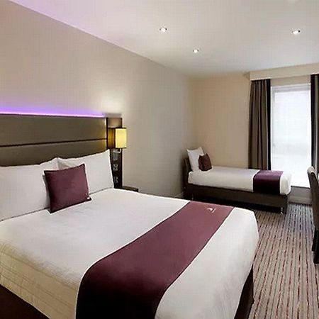 Premier Inn Liverpool North Bootle  Bagian luar foto